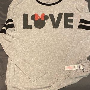 Minnie Mouse Love Disney long-sleeve shirt